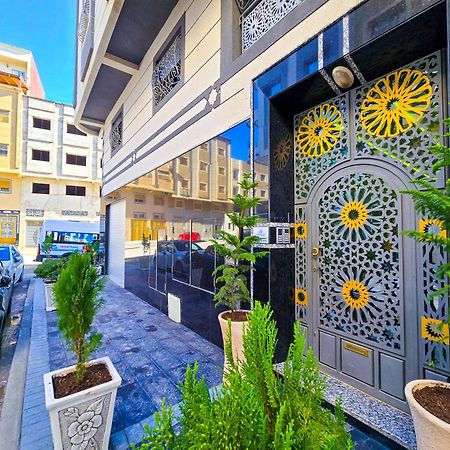 Elite Holiday Home - Luxury & Centric Flat タンジェ エクステリア 写真