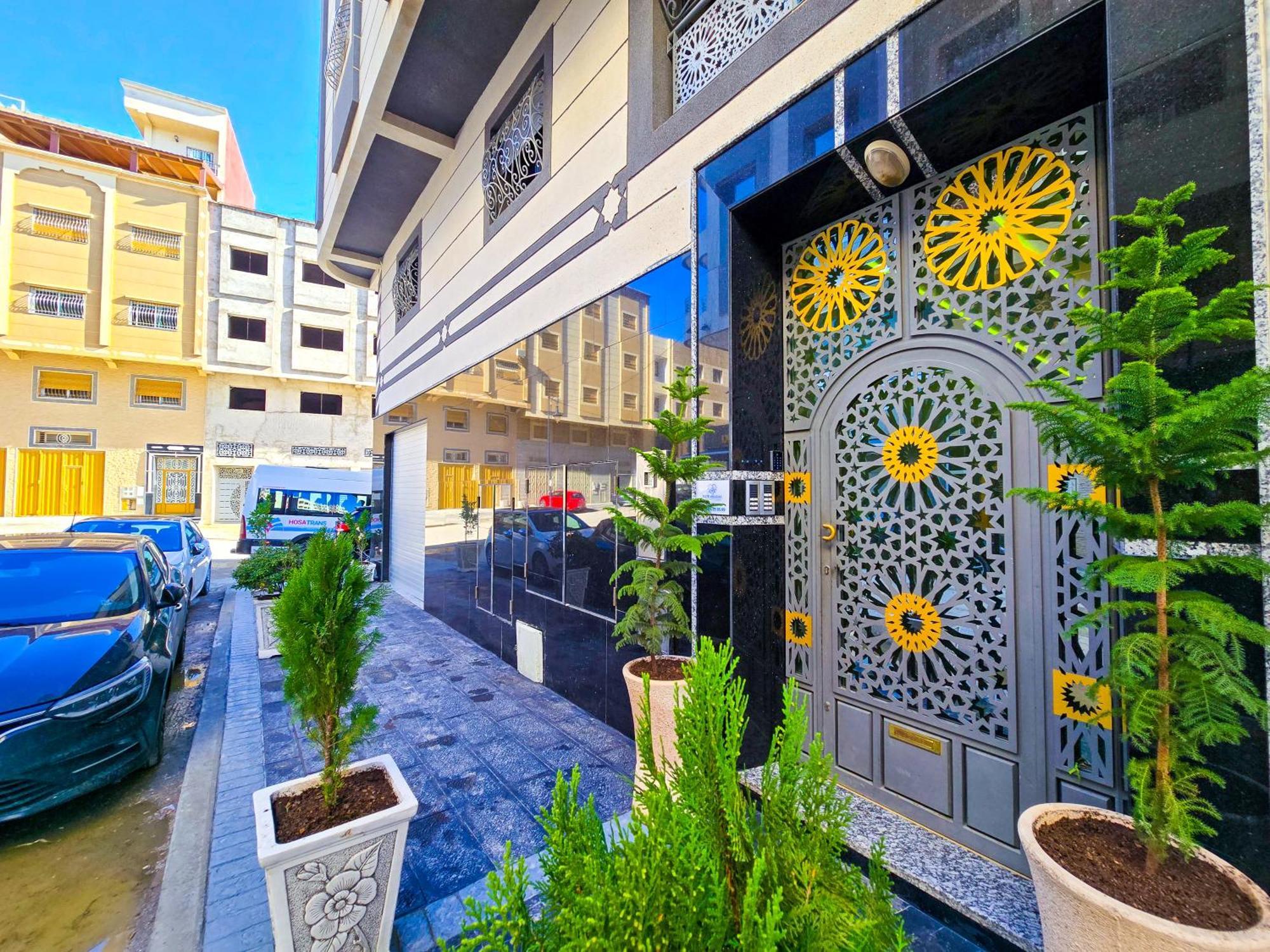 Elite Holiday Home - Luxury & Centric Flat タンジェ エクステリア 写真