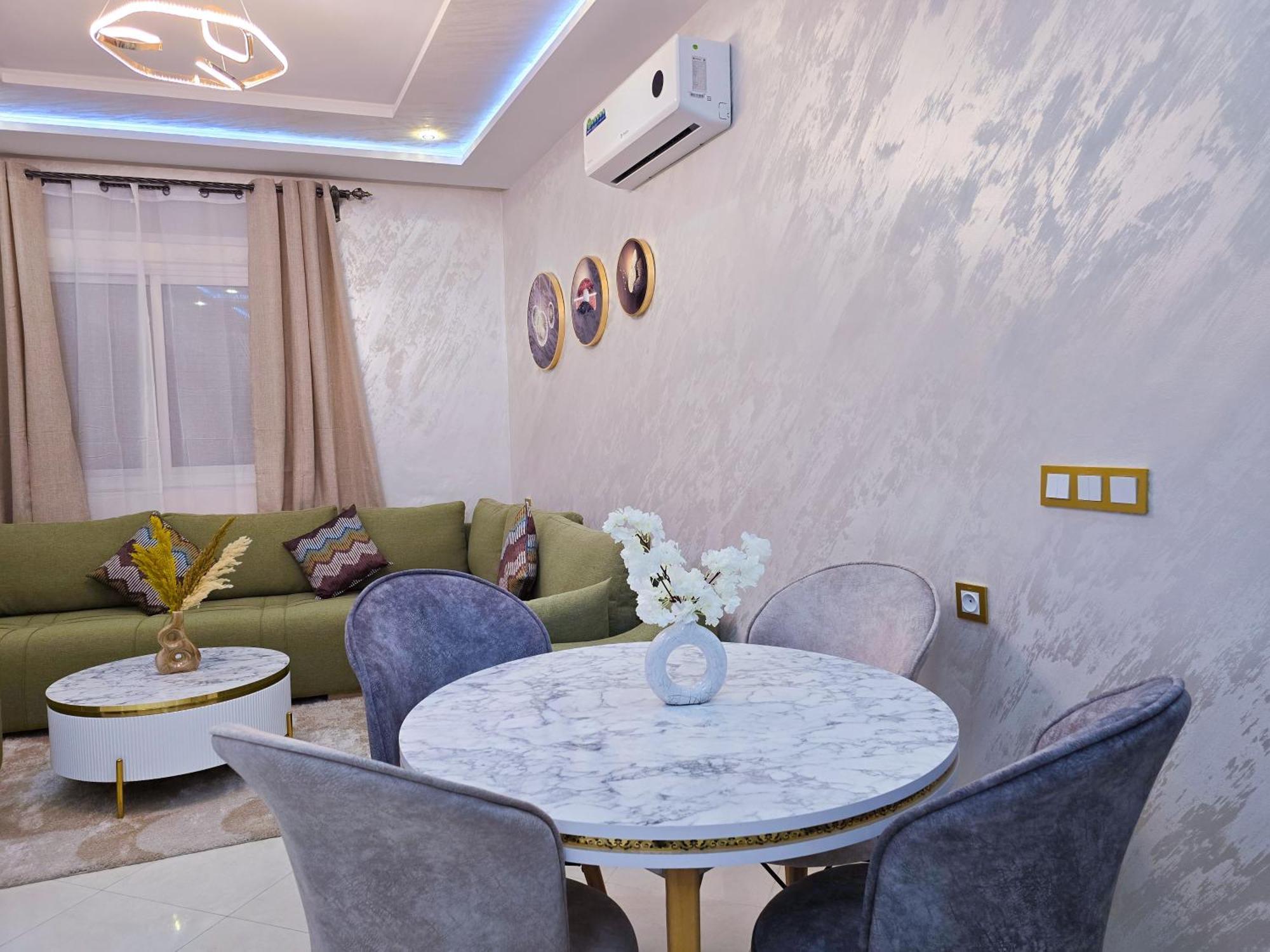 Elite Holiday Home - Luxury & Centric Flat タンジェ エクステリア 写真