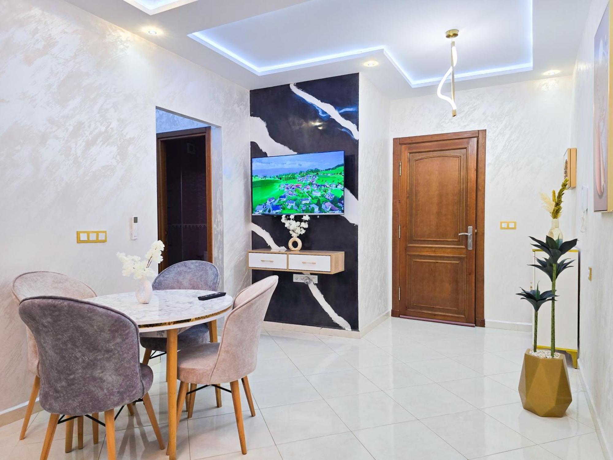 Elite Holiday Home - Luxury & Centric Flat タンジェ エクステリア 写真
